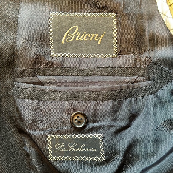 Brioni Fine Cashmere Blazer EUC - Picture 2 of 5